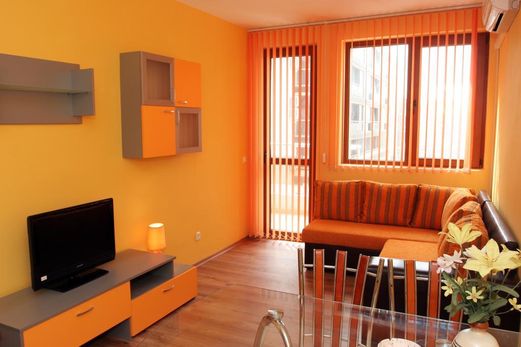 Apartments Stefi Pomorie Exterior photo
